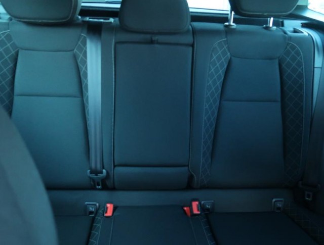 Škoda Karoq  1.5 TSI Ambition