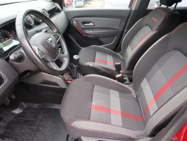 Dacia Duster  1.3 TCe Techroad