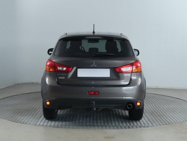 Mitsubishi ASX  1.6 MIVEC 