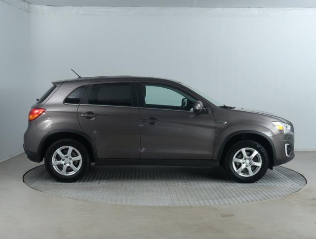 Mitsubishi ASX  1.6 MIVEC 