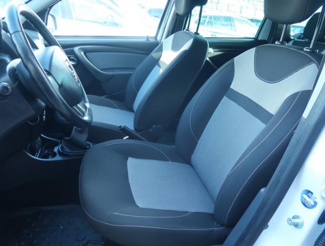 Dacia Duster  1.6 SCe 