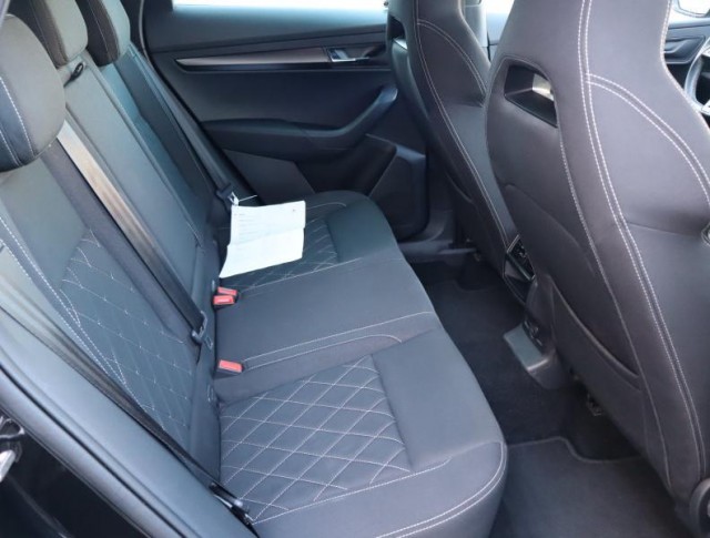 Škoda Karoq  1.5 TSI Sportline