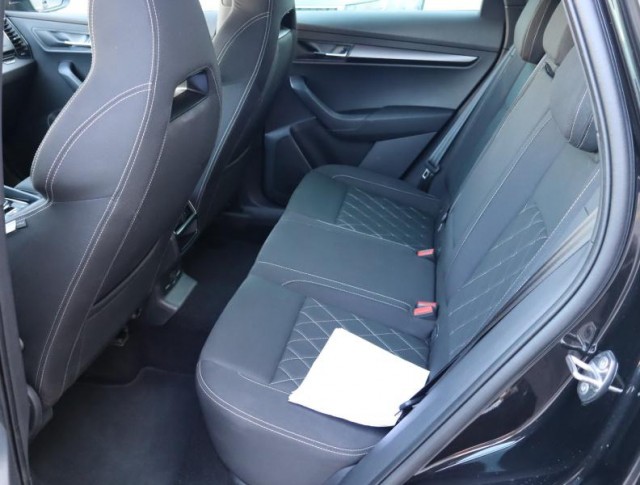 Škoda Karoq  1.5 TSI Sportline