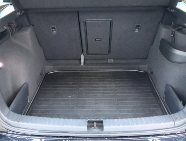 Škoda Karoq  1.5 TSI Sportline