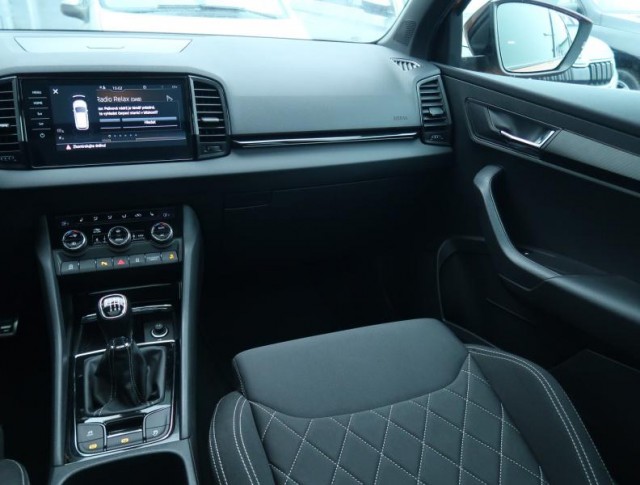 Škoda Karoq  1.5 TSI Sportline