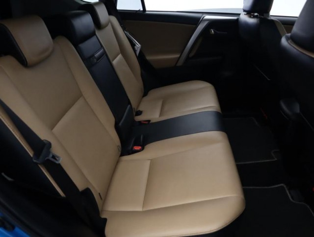 Toyota RAV 4  2.5 Hybrid 