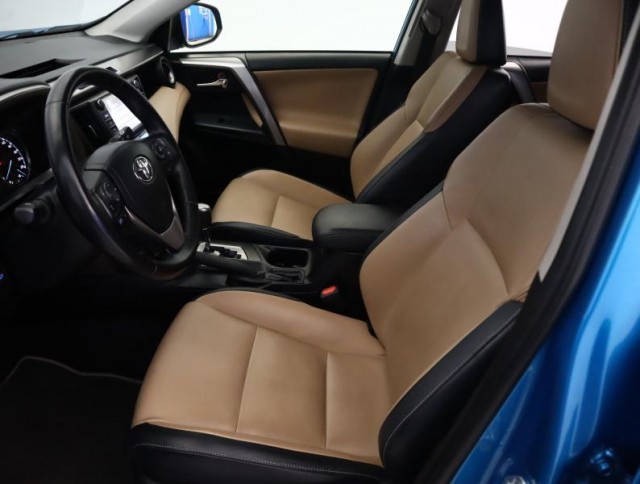 Toyota RAV 4  2.5 Hybrid 