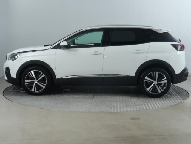 Peugeot 3008  1.5 BlueHDi Active