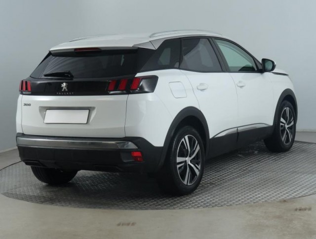 Peugeot 3008  1.5 BlueHDi Active