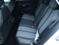 Peugeot 3008  1.5 BlueHDi Active