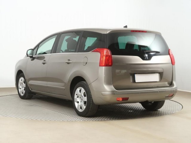 Peugeot 5008  1.6 HDi 