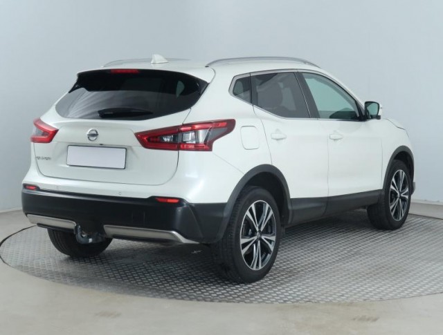 Nissan Qashqai  1.2 DIG-T 