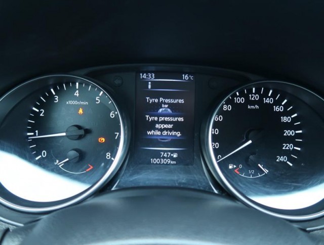 Nissan Qashqai  1.2 DIG-T 