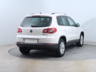 Volkswagen Tiguan  2.0 TDI 