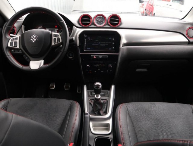Suzuki Vitara  1.4 BoosterJet Elegance