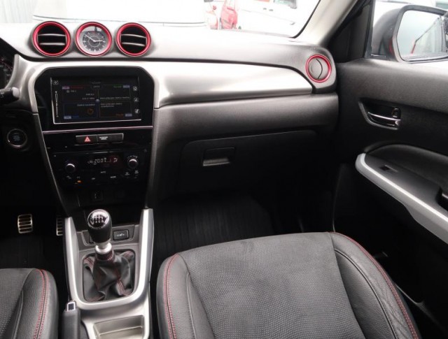 Suzuki Vitara  1.4 BoosterJet Elegance