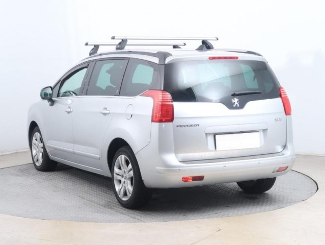 Peugeot 5008  2.0 BlueHDi 