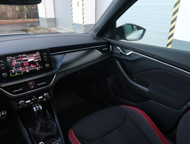 Škoda Kamiq  1.5 TSI Monte Carlo