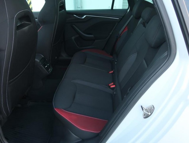 Škoda Kamiq  1.5 TSI Monte Carlo