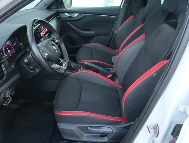 Škoda Kamiq  1.5 TSI Monte Carlo