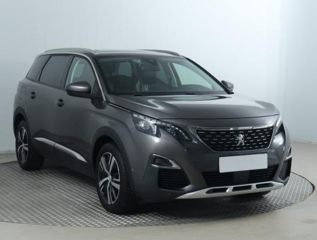 Peugeot 5008  1.6 HDi 