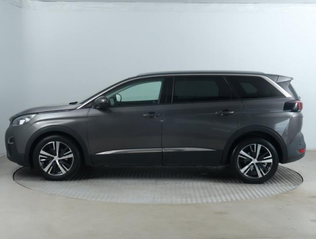 Peugeot 5008  1.6 HDi 