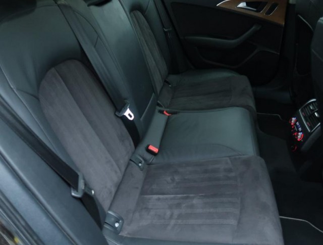 Audi A6 Allroad  3.0 TDI 