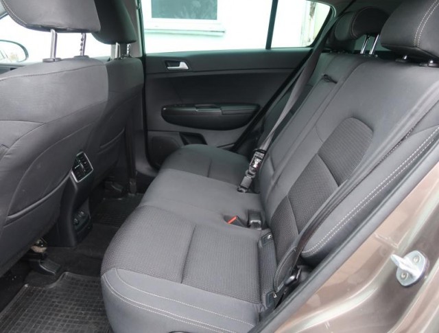 Kia Sportage  1.6 GDI 