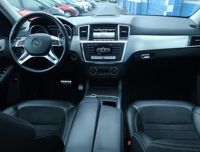 Mercedes-Benz ML  ML 350 