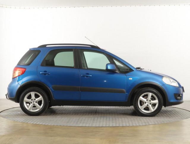 Suzuki SX4  1.6 VVT GL
