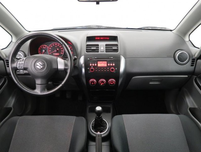 Suzuki SX4  1.6 VVT GL