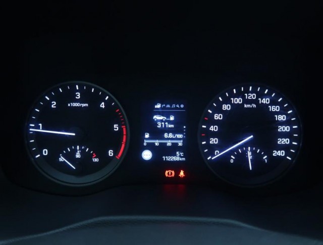 Hyundai Tucson  1.7 CRDi 