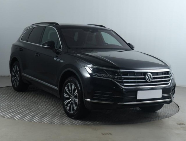 Volkswagen Touareg  3.0 TDI Elegance