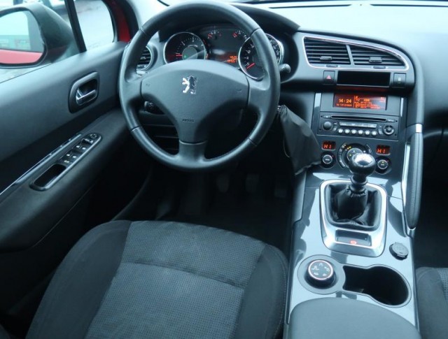 Peugeot 3008  1.6 HDi 