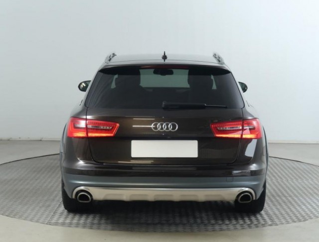 Audi A6 Allroad  3.0 TDI 