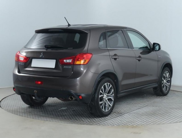 Mitsubishi ASX  2.2 DI-D Intense