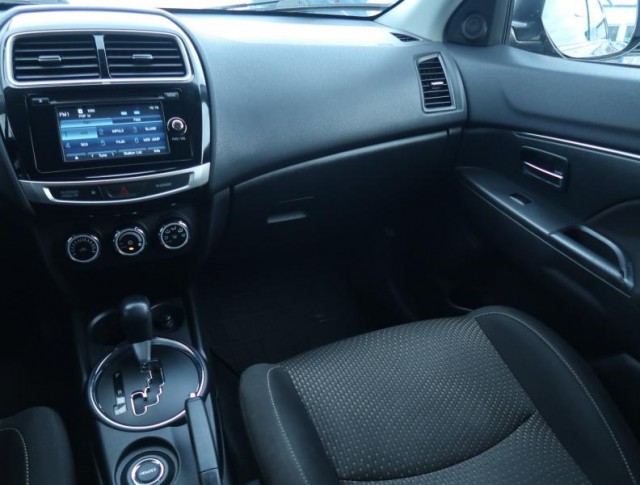 Mitsubishi ASX  2.2 DI-D Intense