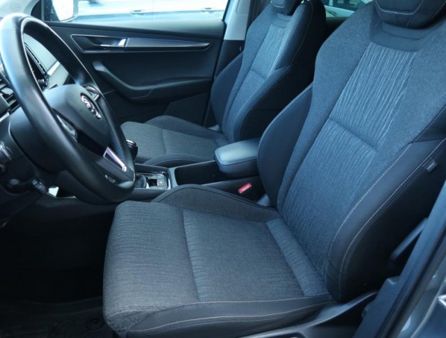 Škoda Karoq  1.5 TSI Style