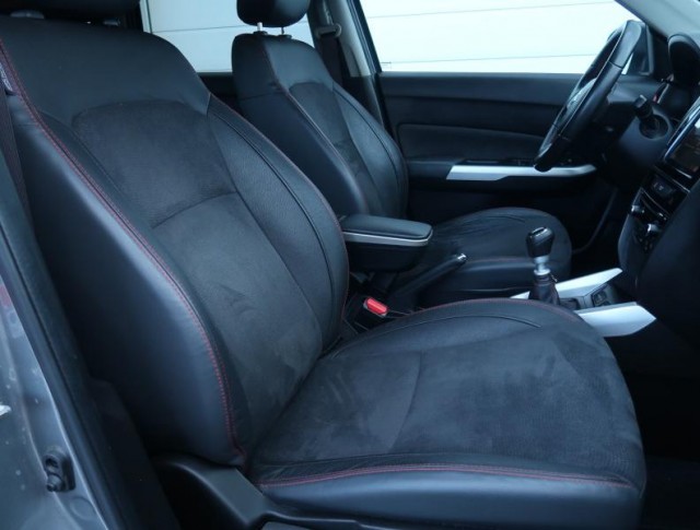 Suzuki Vitara  1.4 BoosterJet Elegance