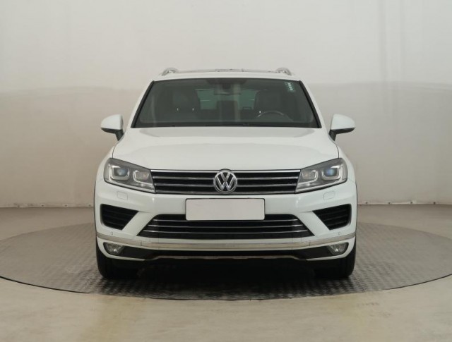 Volkswagen Touareg  3.0 TDI R-Line