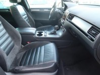 Volkswagen Touareg  3.0 TDI R-Line