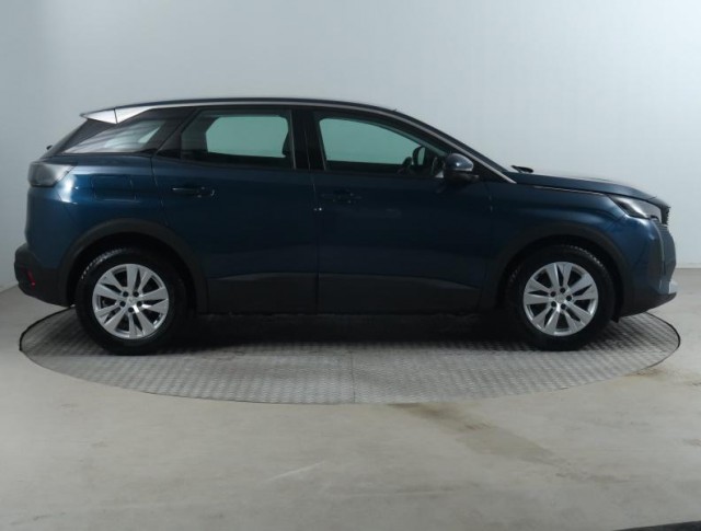 Peugeot 3008  1.2 PureTech 