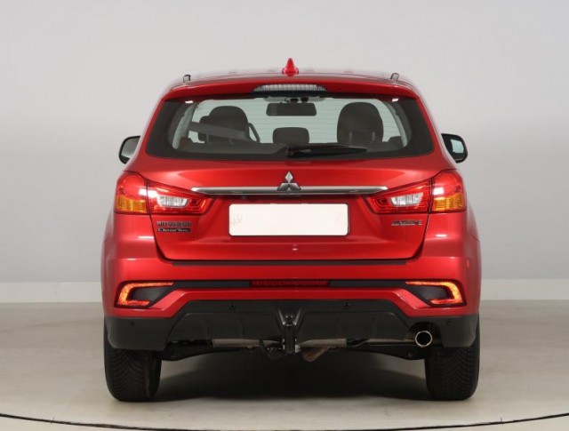Mitsubishi ASX  1.6 MIVEC 