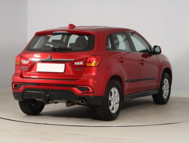 Mitsubishi ASX  1.6 MIVEC 