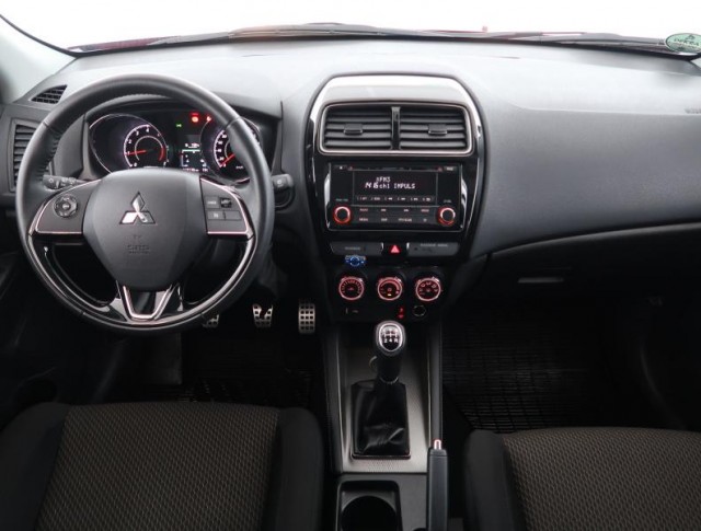 Mitsubishi ASX  1.6 MIVEC 