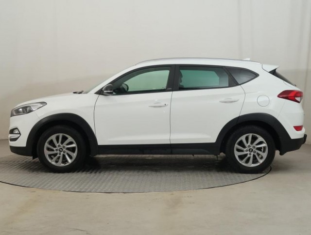 Hyundai Tucson  1.7 CRDi 