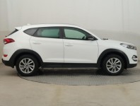 Hyundai Tucson  1.7 CRDi 