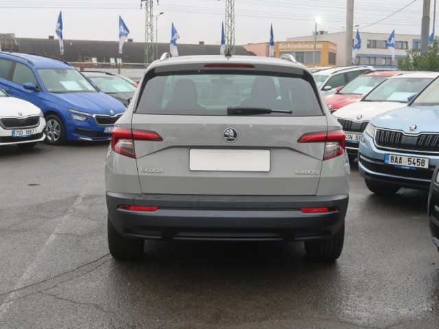 Škoda Karoq  1.0 TSI Style