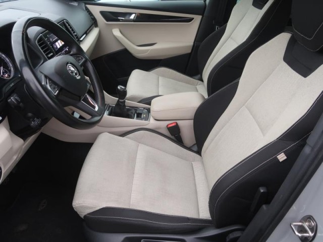 Škoda Karoq  1.0 TSI Style