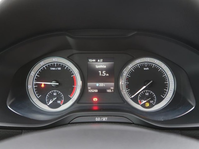 Škoda Karoq  1.0 TSI Style